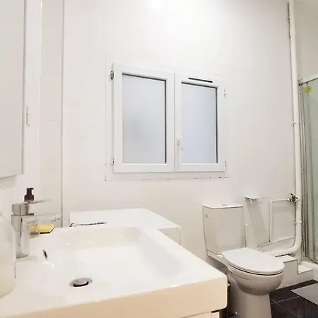 New Decored With Elevator 50m To Lafayette N9-58 Apartamento